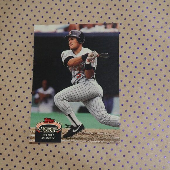 Pedro Munoz #541 Baseball Card - Picture 1 of 2
